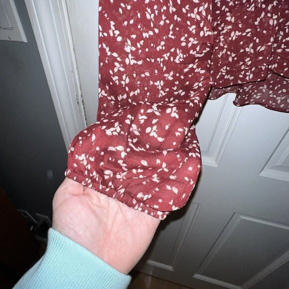 Lush Long Sleeve V-Neck Cropped Blouse - Brick Red Cream Floral Ruffled Size XXL - Picture 4 of 10